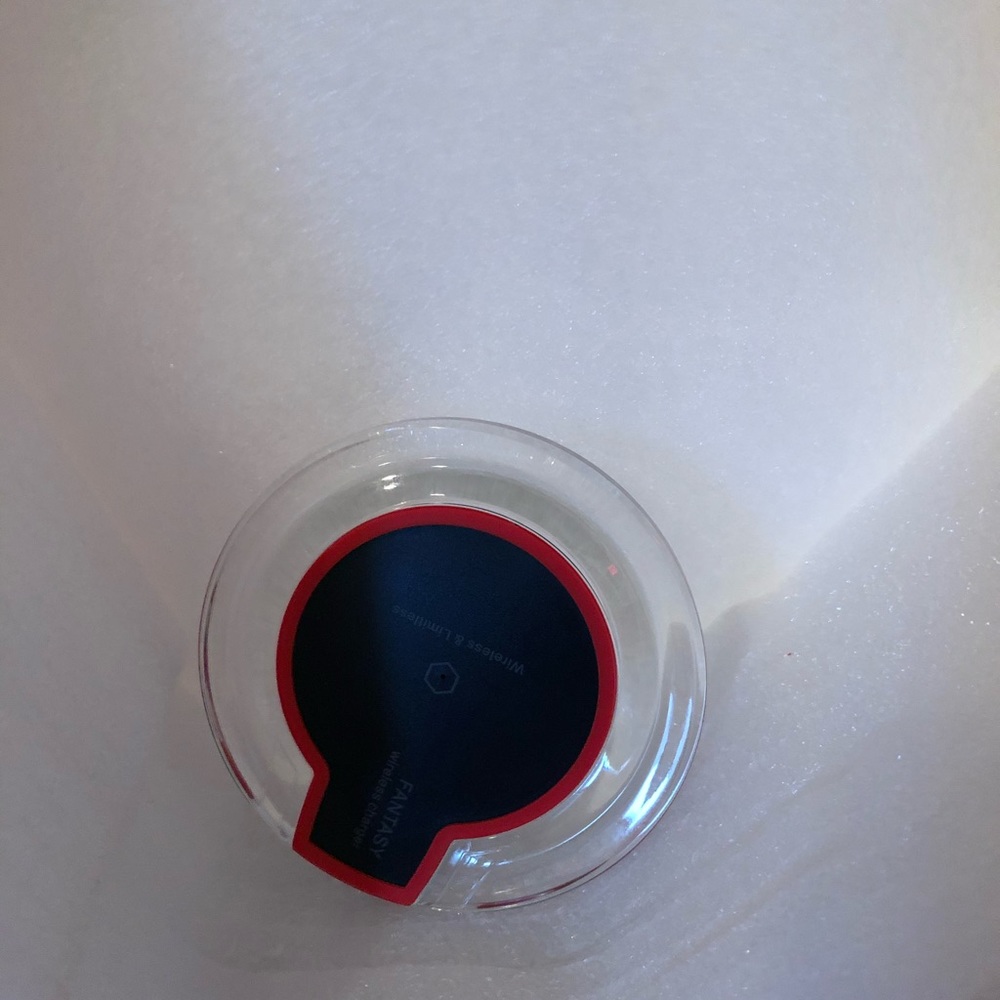 Wireless charger - Picture 4 of 4